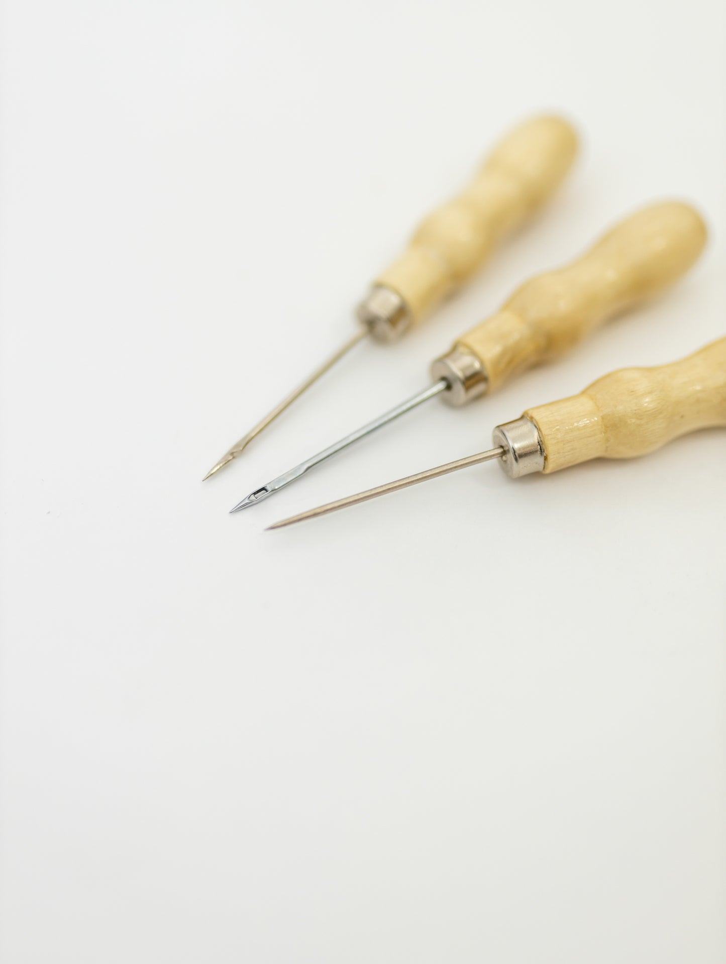 Set of 3 cobblers awl