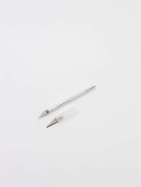 Leather scalpel with Blades