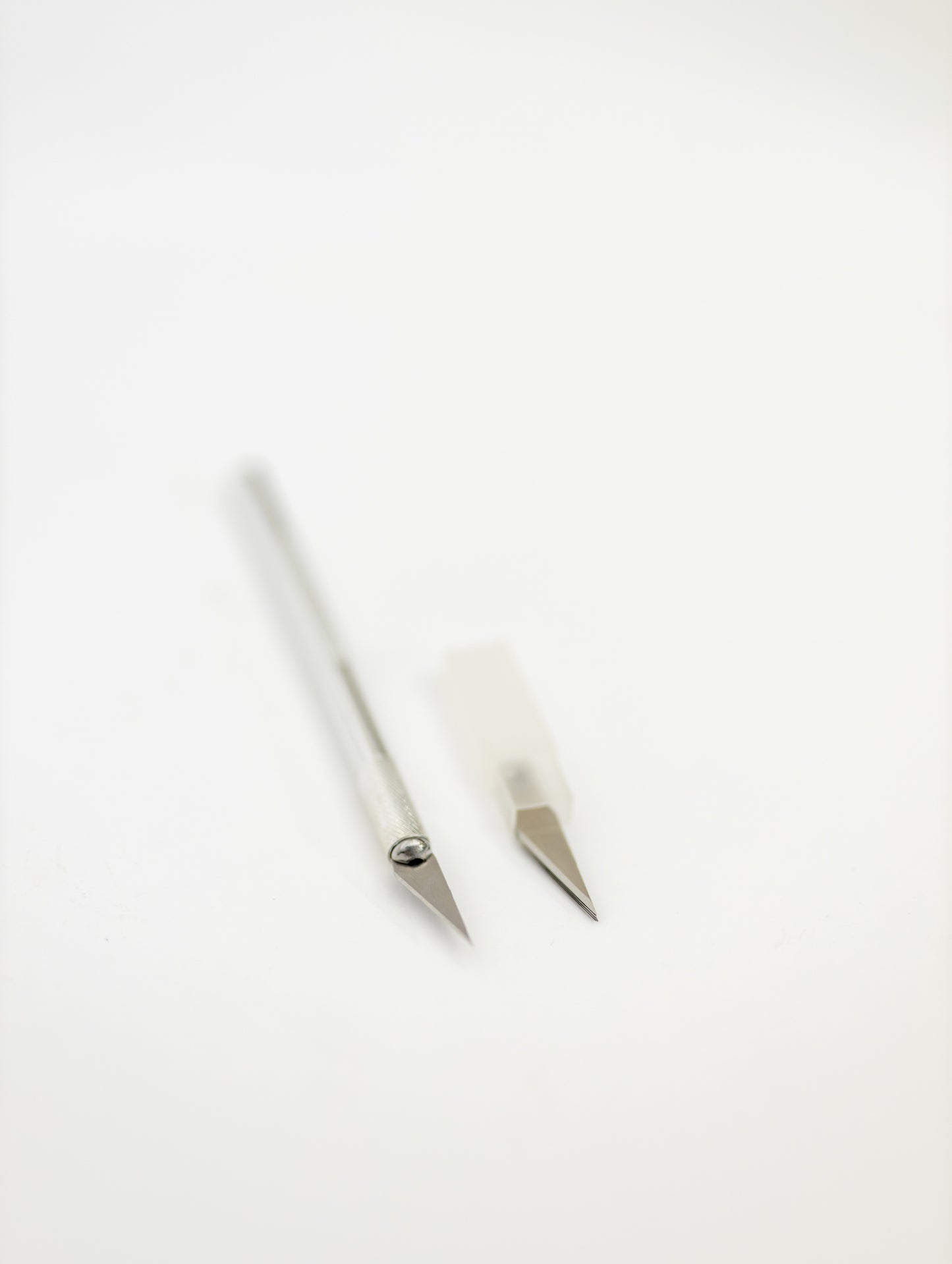 Leather scalpel with Blades