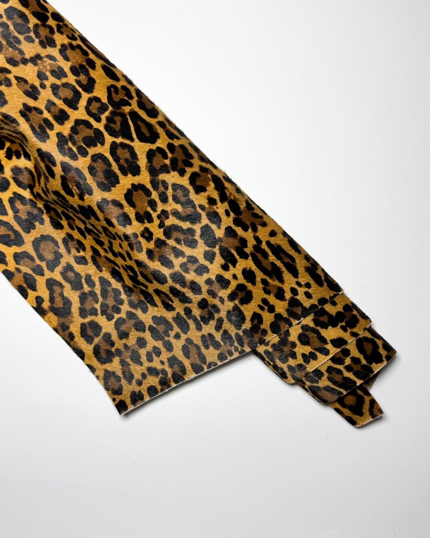 Pony hair leather-Lampar type