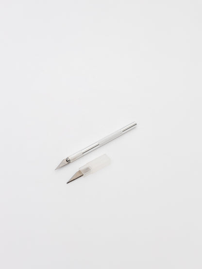 Leather scalpel with Blades