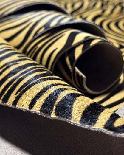 Pony hair leather-Tiger type