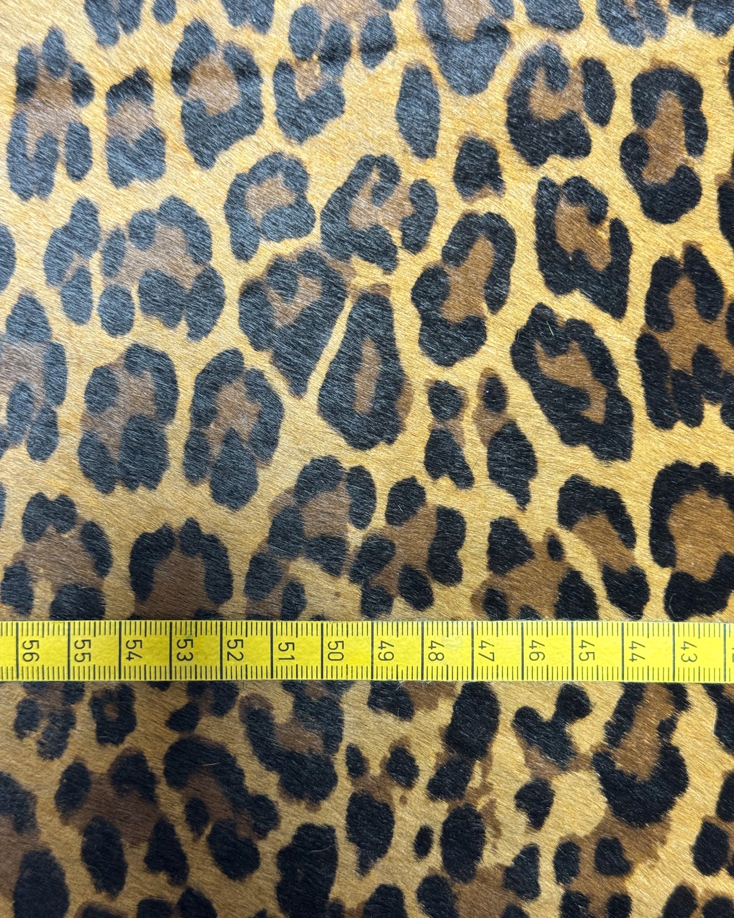 Pony hair leather-Lampar type