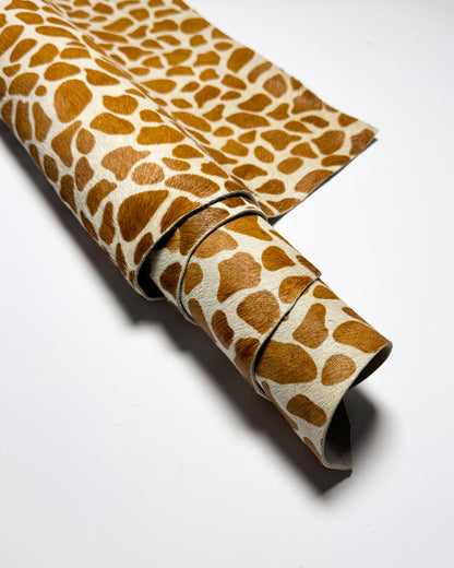 Pony hair leather-Giraffe type