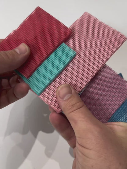 WHITE SANDWICH MESH CLASSIC