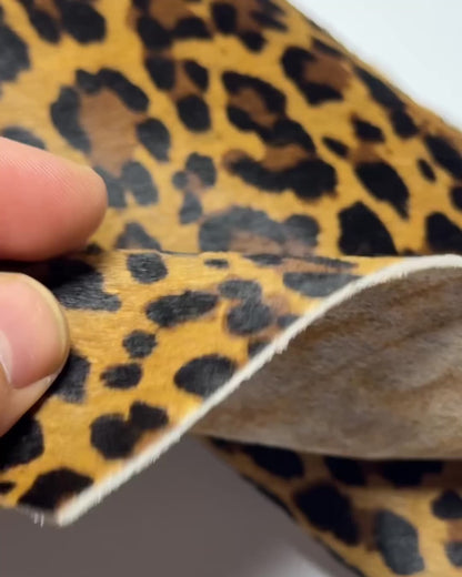 Pony hair leather-Lampar type